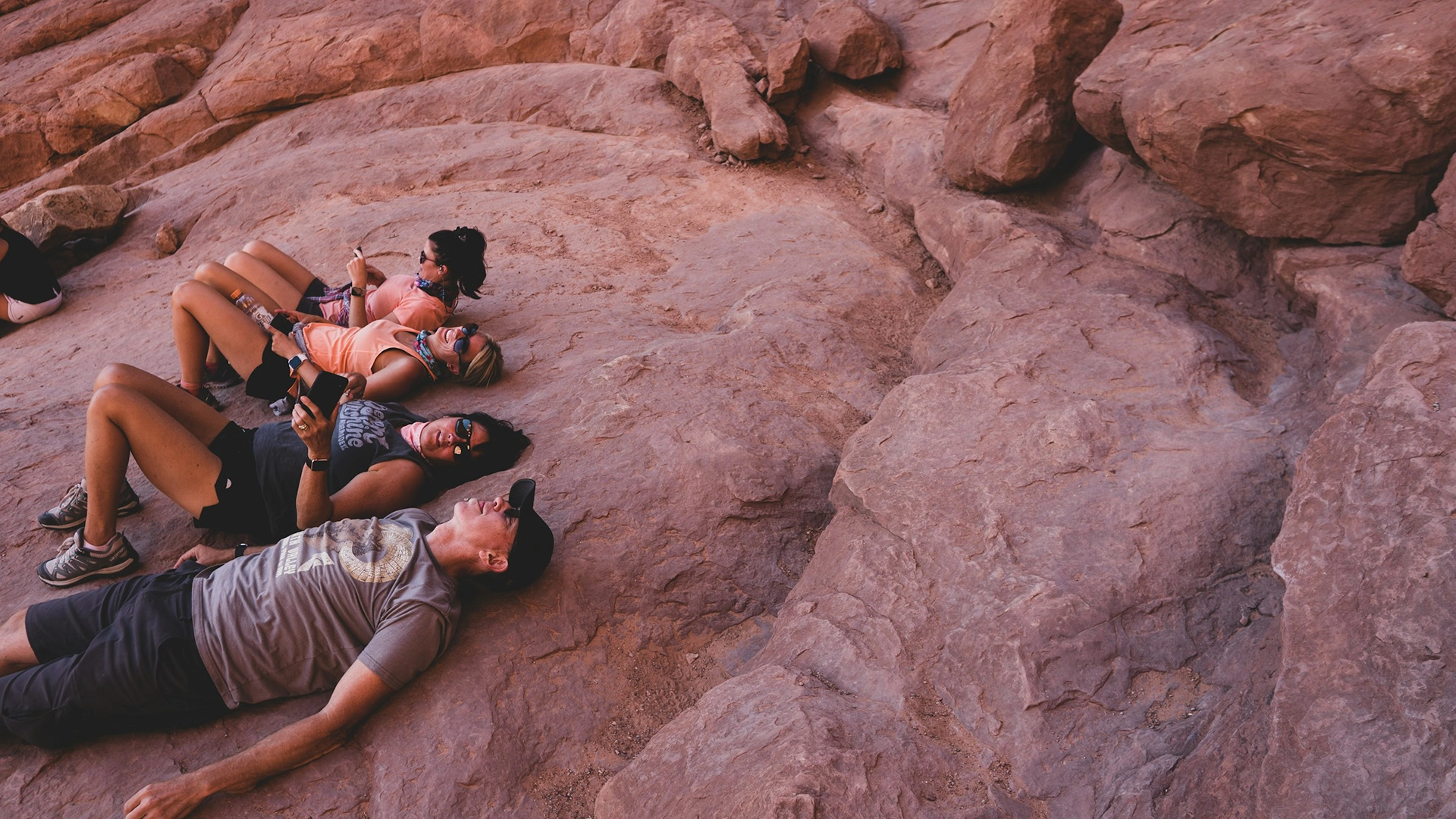 Top Team Building Activities Utah: Off-Road Jeep Adventures That Unite Your Group